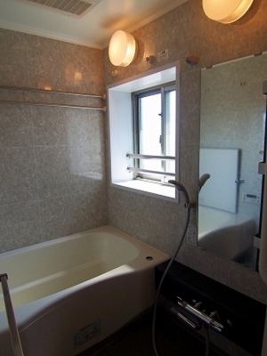 Bath. A large bathroom with a window