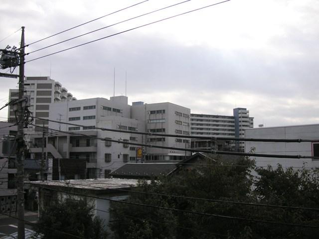 View photos from the dwelling unit. Local (11 May 2013) Shooting