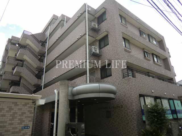 Local appearance photo.  [appearance] There is a quiet place, There is a clinic in the 1F. 1995 Built in the new earthquake resistance standards Mansion.