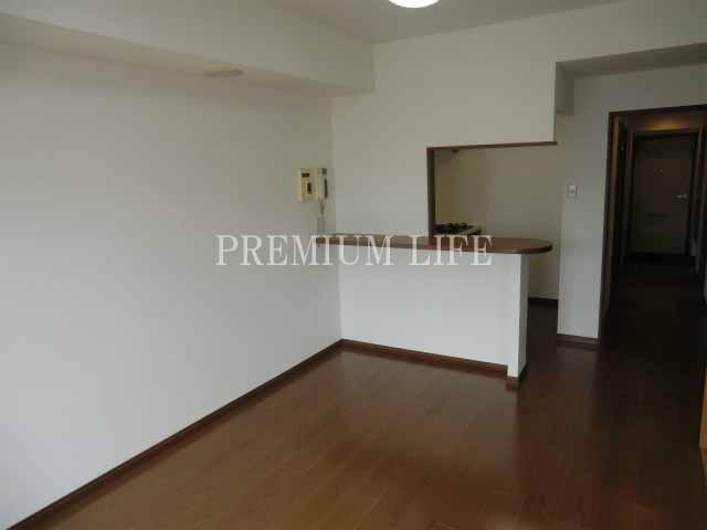 Living.  [living] About 10.5 Pledge