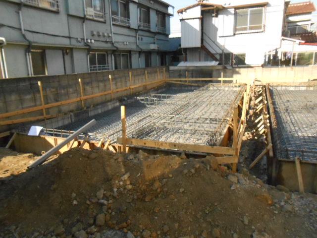 Local appearance photo. Local (11 May 2013) Shooting