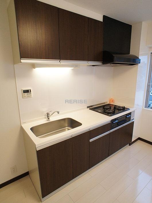 Kitchen. System kitchen