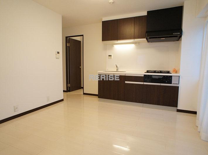 Living. 7.5 Pledge of dining