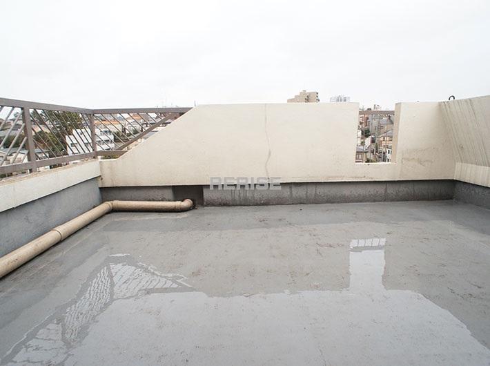 Balcony. Roof balcony of 16.5 sq m