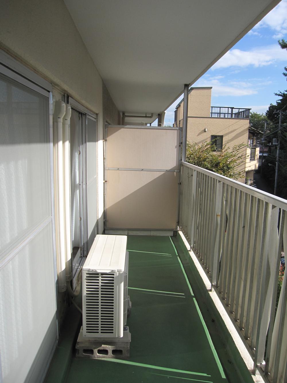 Balcony. Local (10 May 2013) Shooting