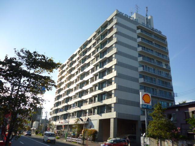 Local appearance photo