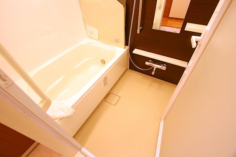 Bathroom. The city limits is already replaced during renovation