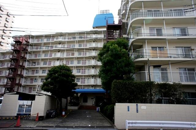 Local appearance photo. 2013 September shooting