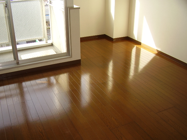 Living and room. Separate reference photograph