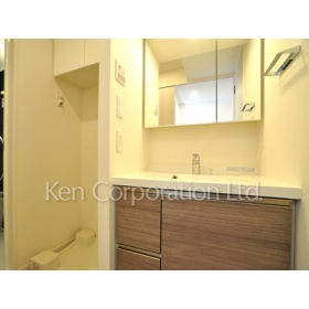 Washroom. Shoot the same type the seventh floor of the room. Specifications may be different.