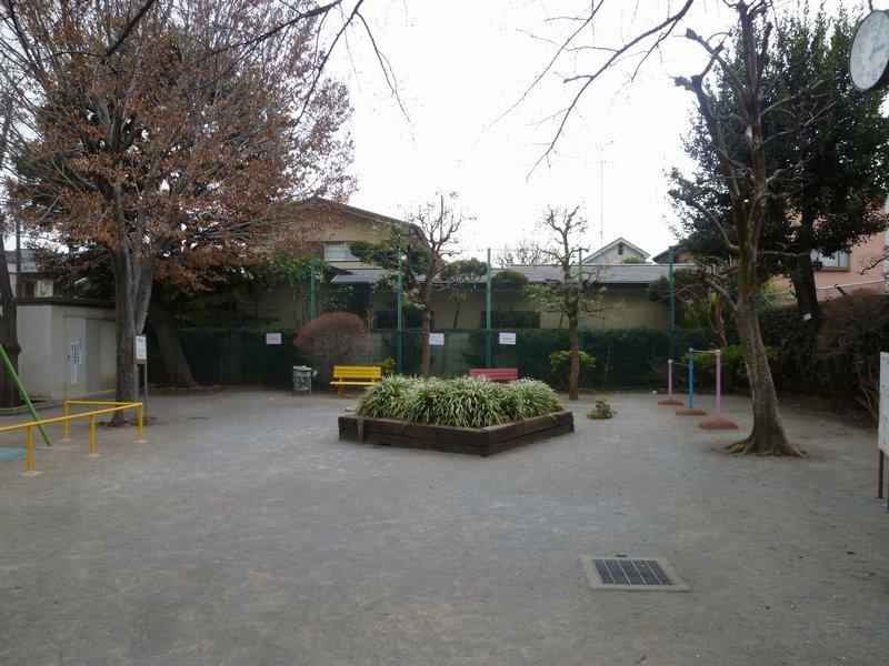 Other. Sakura automatic park (a 1-minute walk from local)