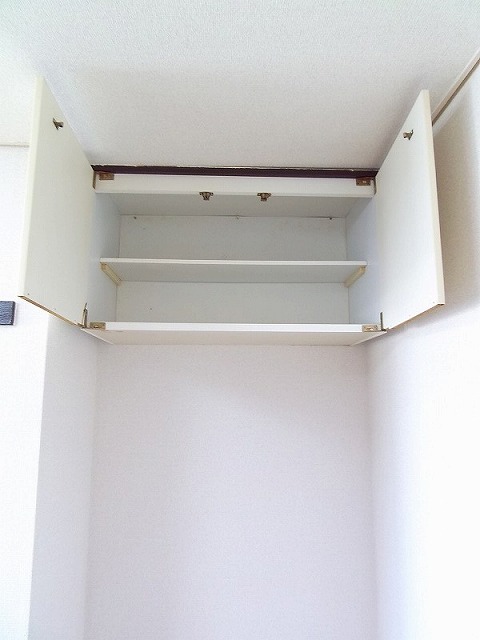 Receipt. Do not get in the way because the top