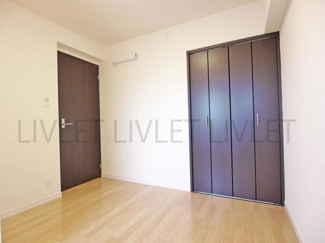 Non-living room. Room (August 2013) Shooting