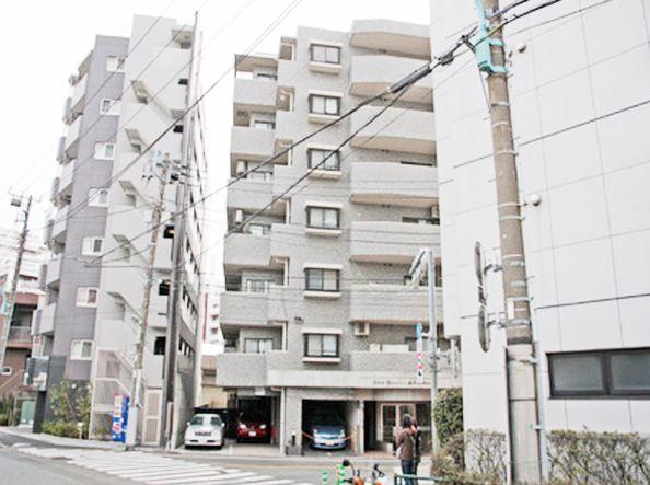 Local appearance photo