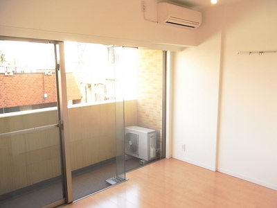 Living and room. room