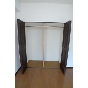 Toilet. Restroom: warm water washing toilet seat