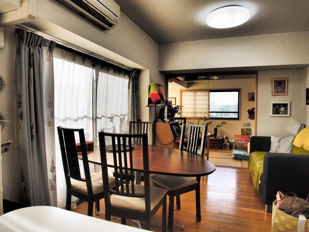 Living. Indoor (June 2013) Shooting