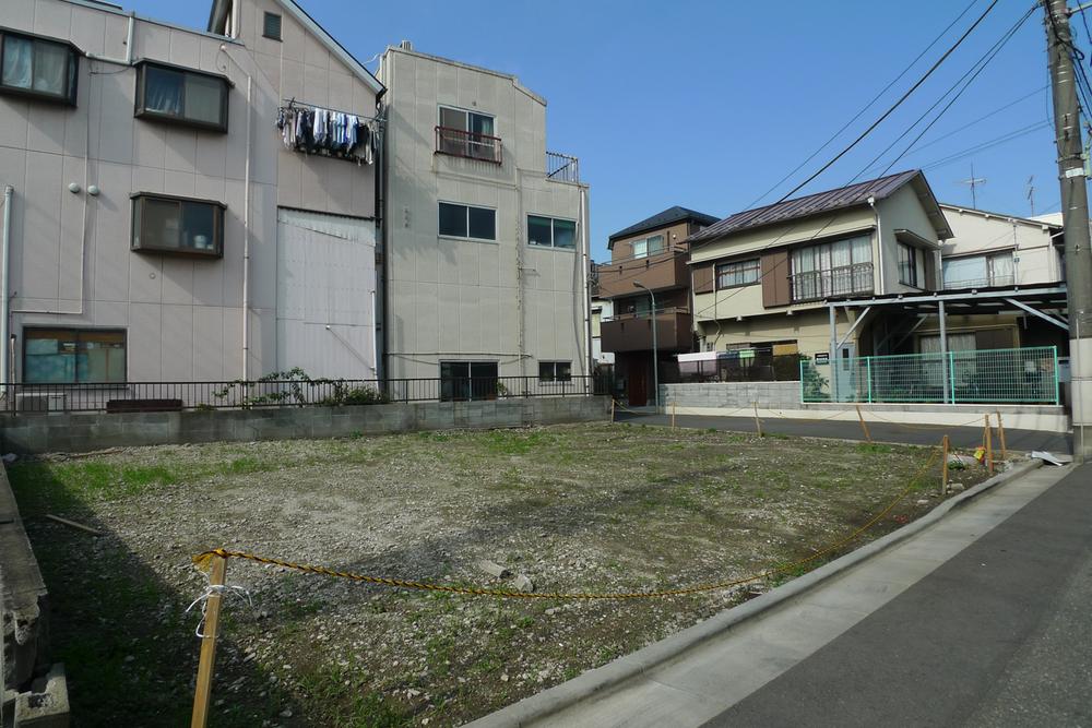 Local land photo. Local (11 May 2013) Shooting