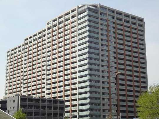 Local appearance photo. Building appearance (1)