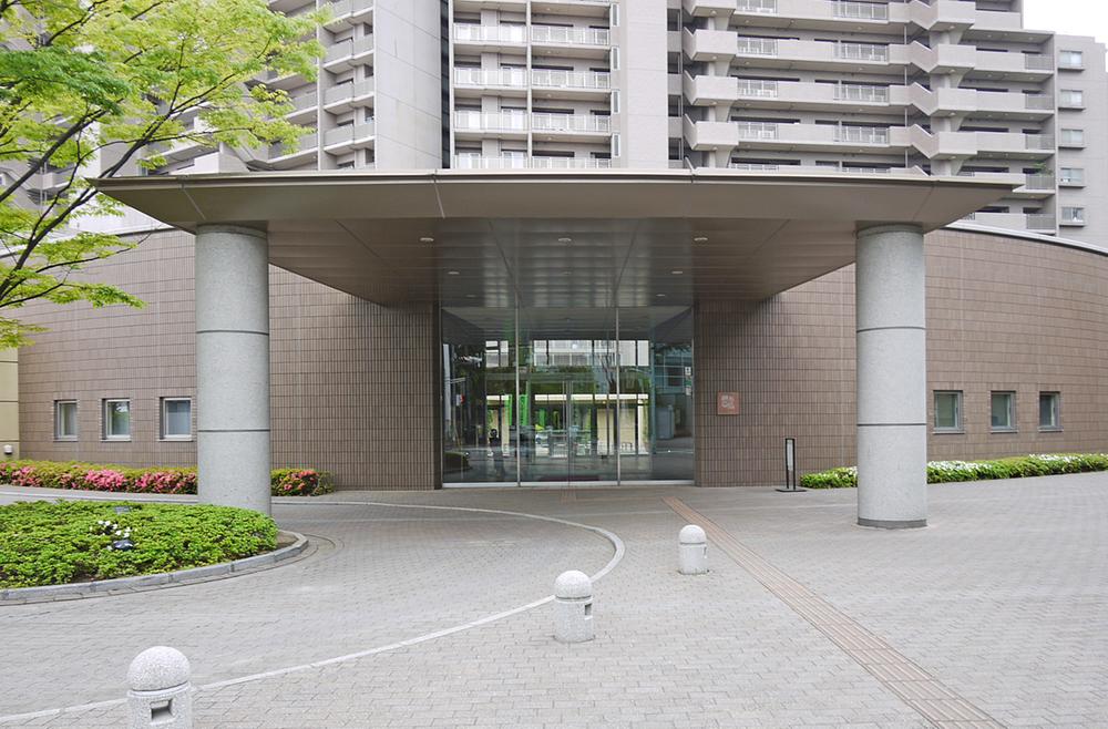 Entrance. Total units 428 units »of luxury hotel just like Entrance