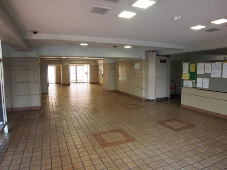 lobby. Lobby that neatly managed that are in good eye of janitor.