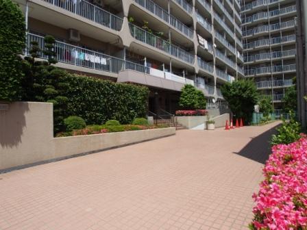 Other. Passage of the site ・ Passage also ensure the spread is in the site that is more than 10,000 square meters