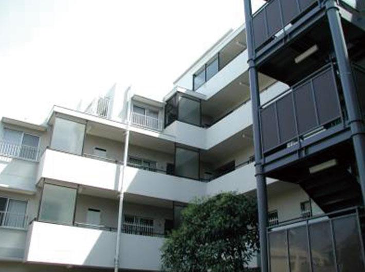 Local appearance photo. tube Management Fee: 14,700 yen / Month repair reserve: 12,860 yen / Moon set If Fee: 200 yen / Month