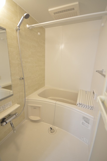 Bath. With Reheating & bathroom dryer ☆