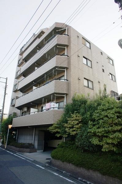 Local appearance photo. Local (12 May 2013) Shooting