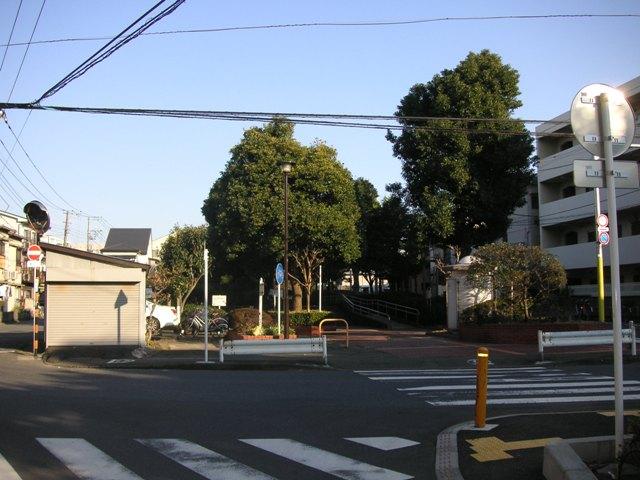 park. Kitamae 20m green road park to moat green space