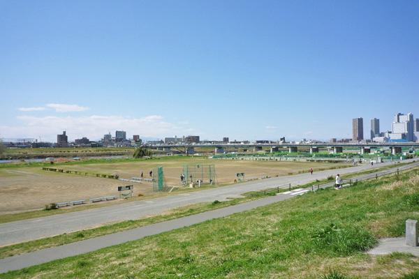 Other Environmental Photo. Until the Tama River 750m
