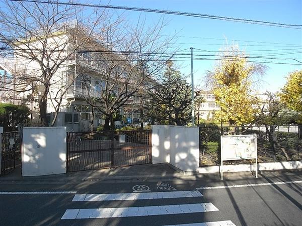 Junior high school. Ota Tatsuhigashi Chofu until junior high school 228m