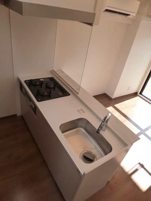 Same specifications photo (kitchen)