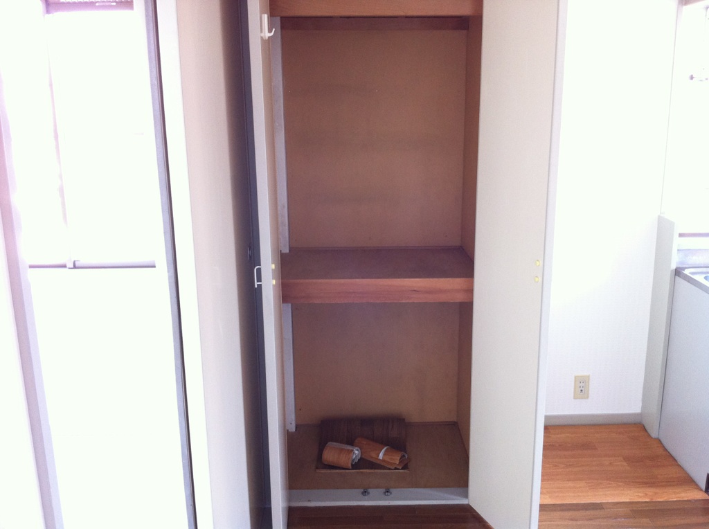 Receipt. There is also housed in a non-closet