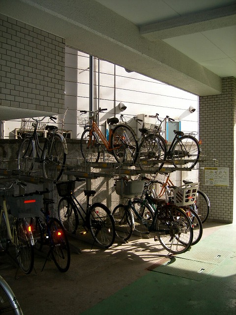 Other common areas. Bicycle-parking space! 