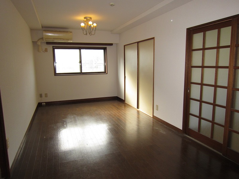 Living and room. Living