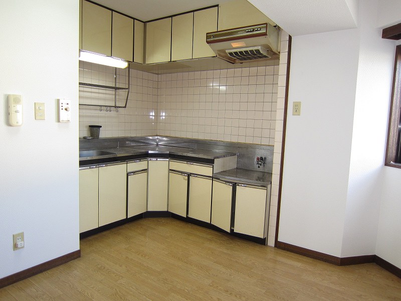 Kitchen. Kitchen