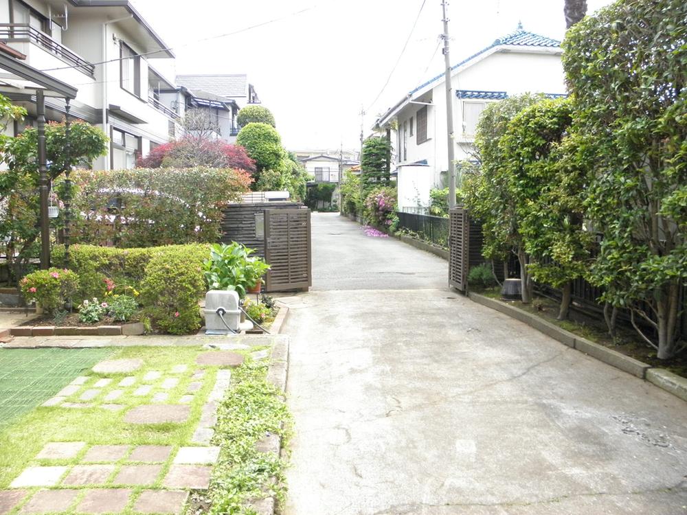 Local photos, including front road