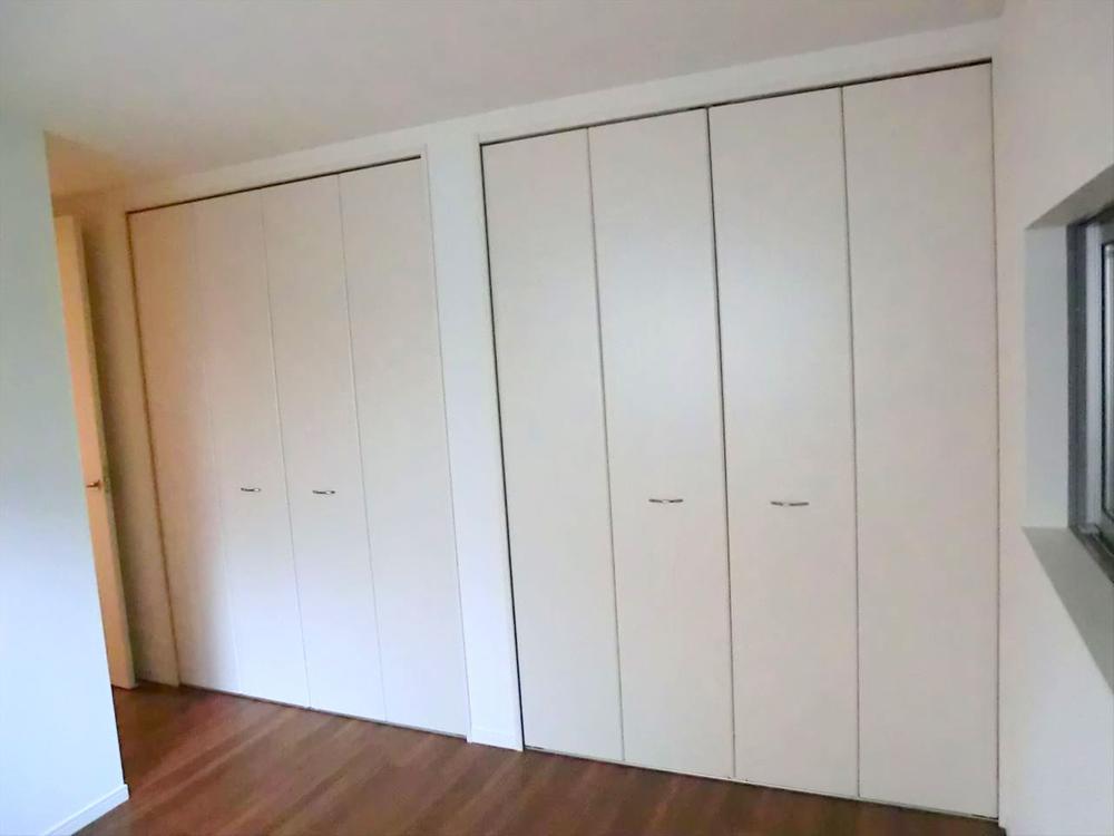 Model house photo. Construction company case