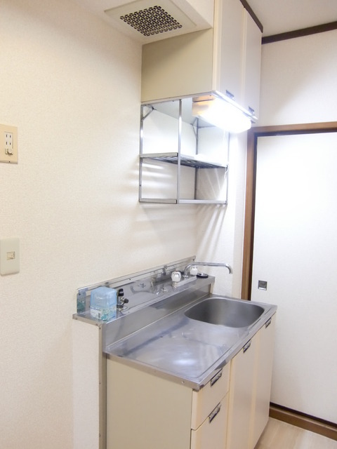 Kitchen. Please do not install a gas stove of your choice.