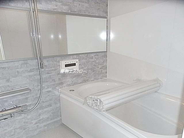 Bathroom. New exchange settled with reheating function & bathroom dryer