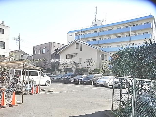 Parking lot. Common areas