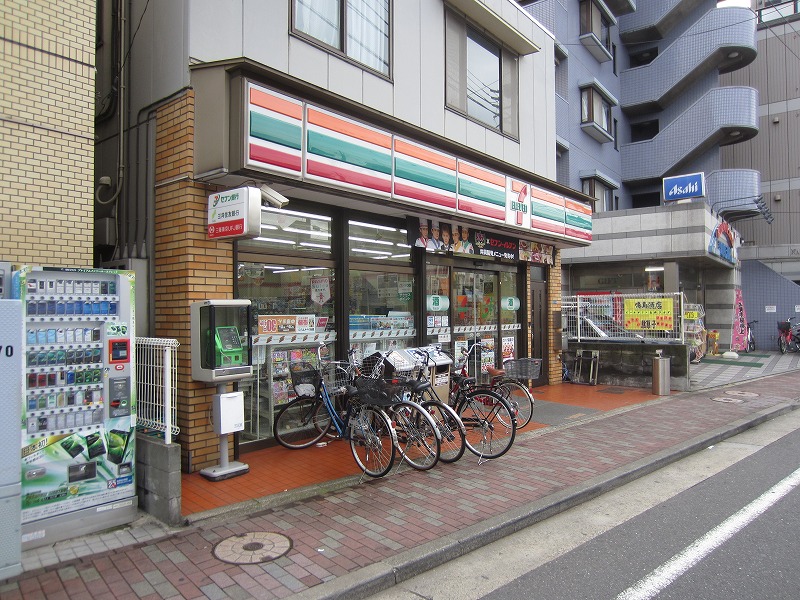 Convenience store. Seven-Eleven Omorihigashi store up (convenience store) 283m