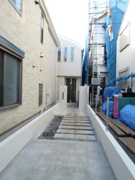 Local appearance photo