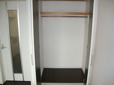 Washroom. closet