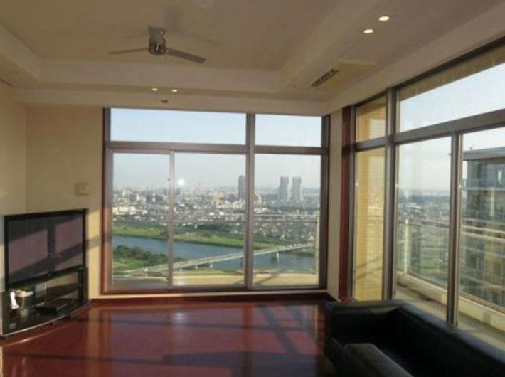 Living. Administrative expenses: 25100 yen / Month repair reserve: 25,780 yen / Month bike yard: 1000 yen / Month Bicycle: 300 yen / Month Parking: 20000 yen / Month autonomy membership fee: 100 yen / Month Internet fee: 1995 yen / Month