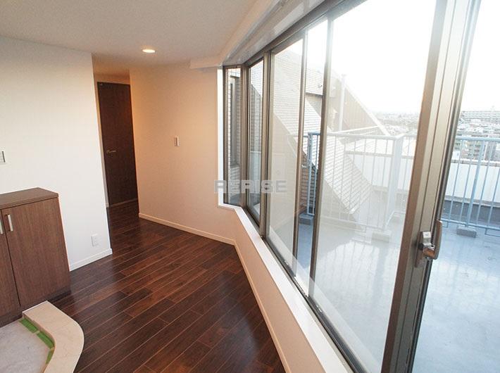 Entrance. Is the view that a feeling of opening of waiting and opened the front door