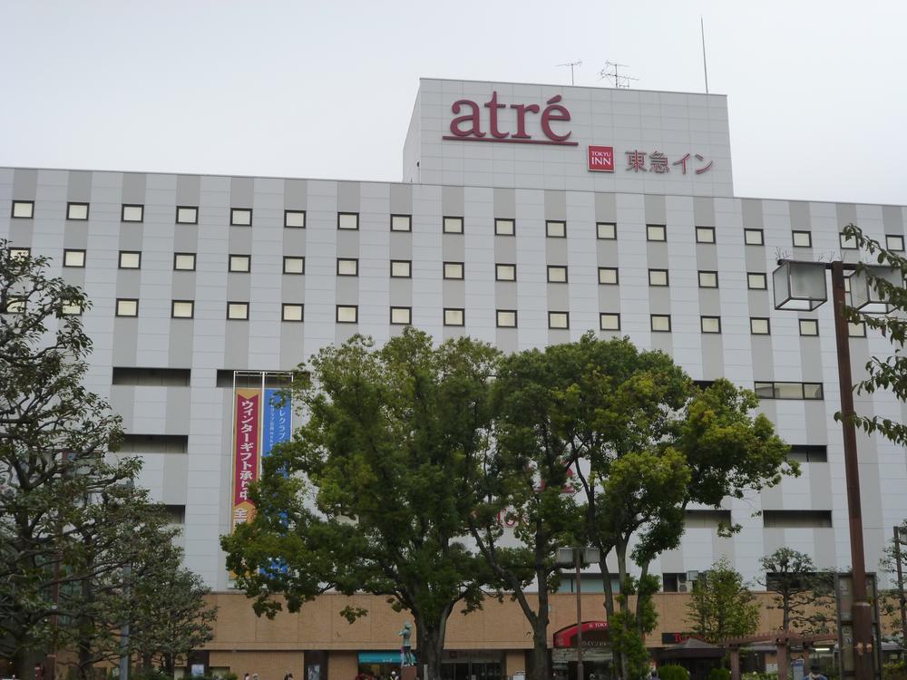 station. The 80m Station Building to JR Omori Station, Atre ・ Tokyu Store Chain is very convenient and contains.