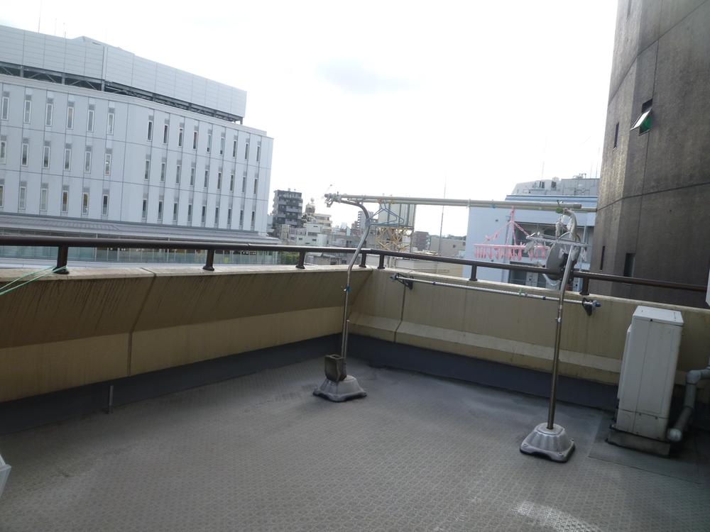 Balcony. Local (September 2013) Shooting