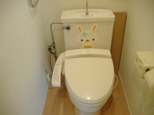 Toilet. Bidet ☆
